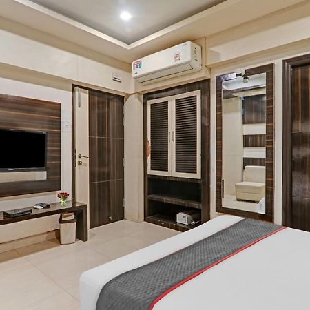 Townhouse 1182 Hotel Tirupati Galaxy Kanpur Exterior photo