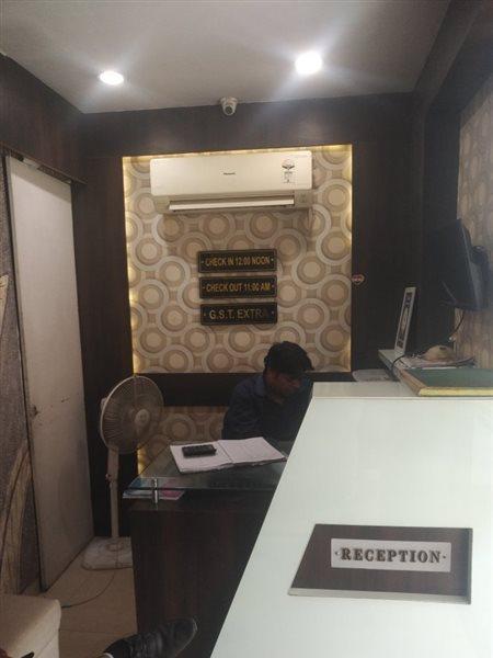 Townhouse 1182 Hotel Tirupati Galaxy Kanpur Exterior photo