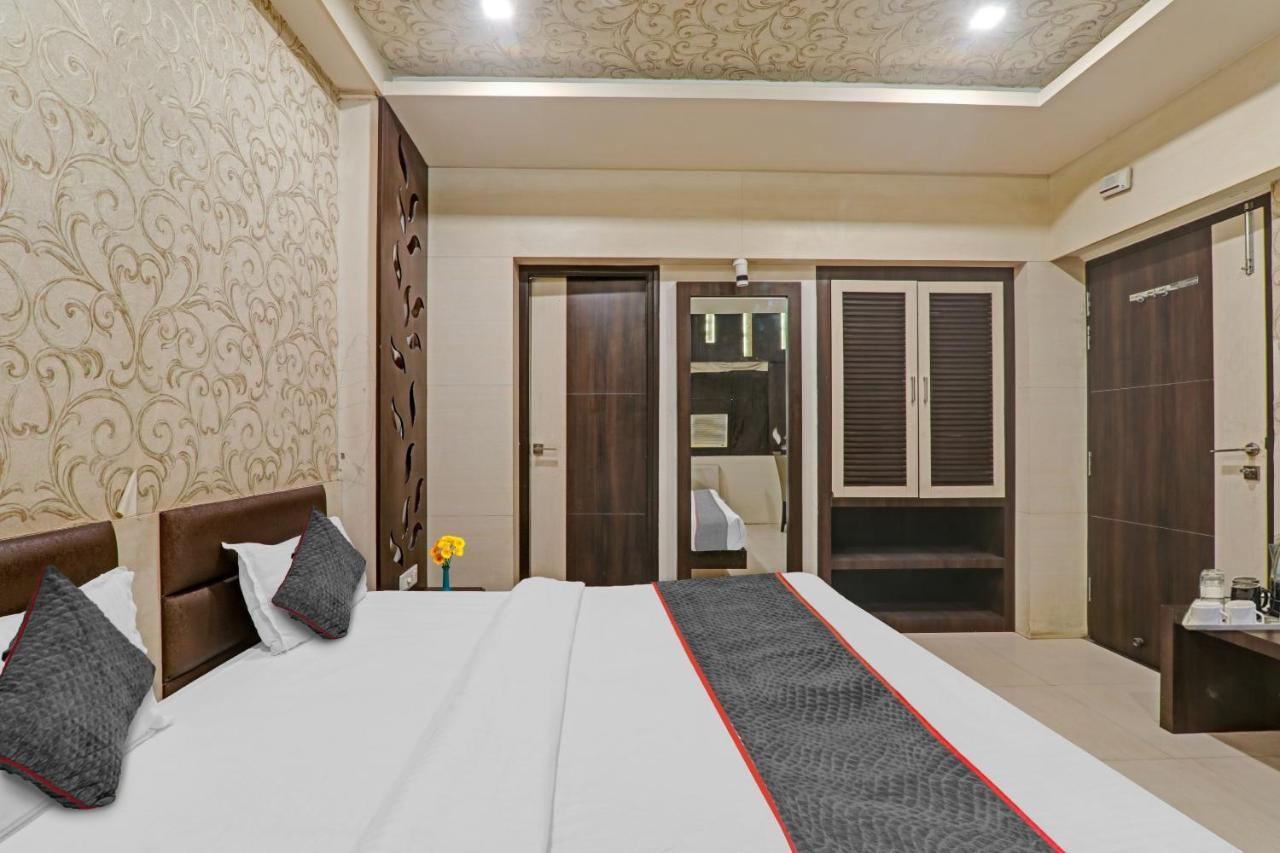 Townhouse 1182 Hotel Tirupati Galaxy Kanpur Exterior photo