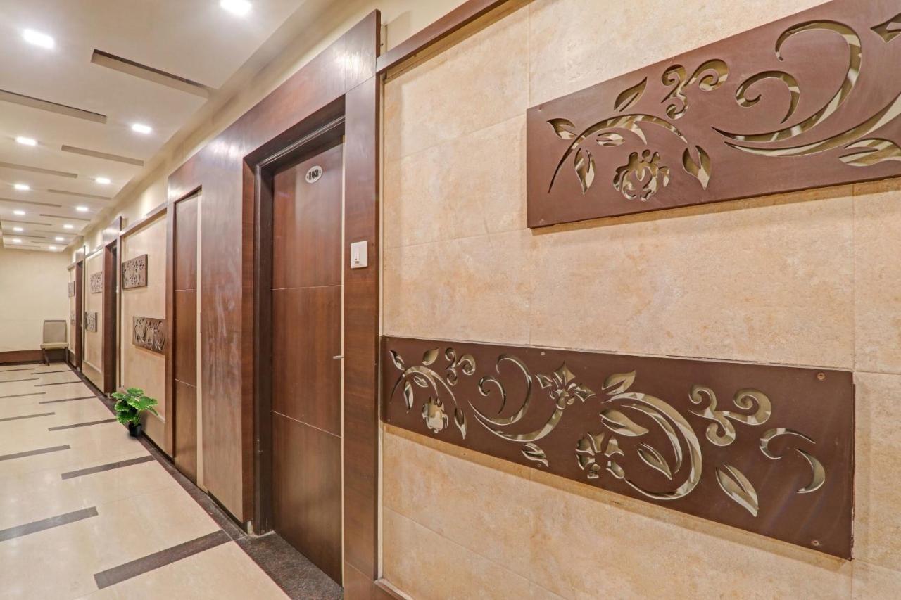 Townhouse 1182 Hotel Tirupati Galaxy Kanpur Exterior photo