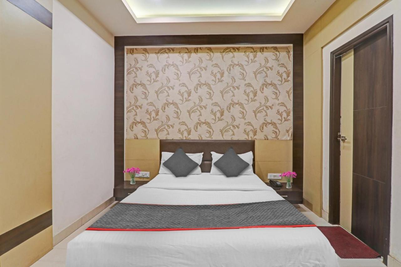 Townhouse 1182 Hotel Tirupati Galaxy Kanpur Exterior photo