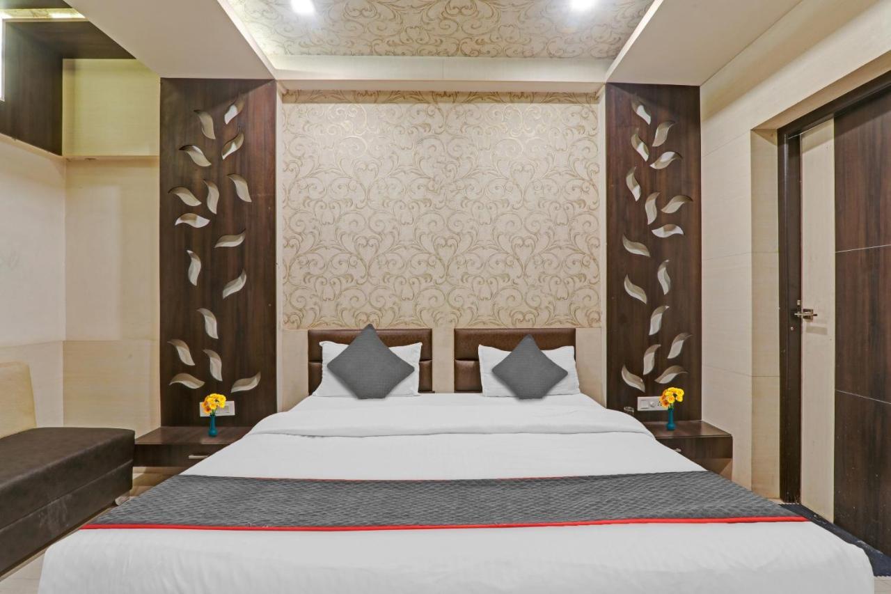 Townhouse 1182 Hotel Tirupati Galaxy Kanpur Exterior photo